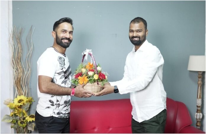 e6e6e8dd-085e-4cc8-8238-6794904d3751